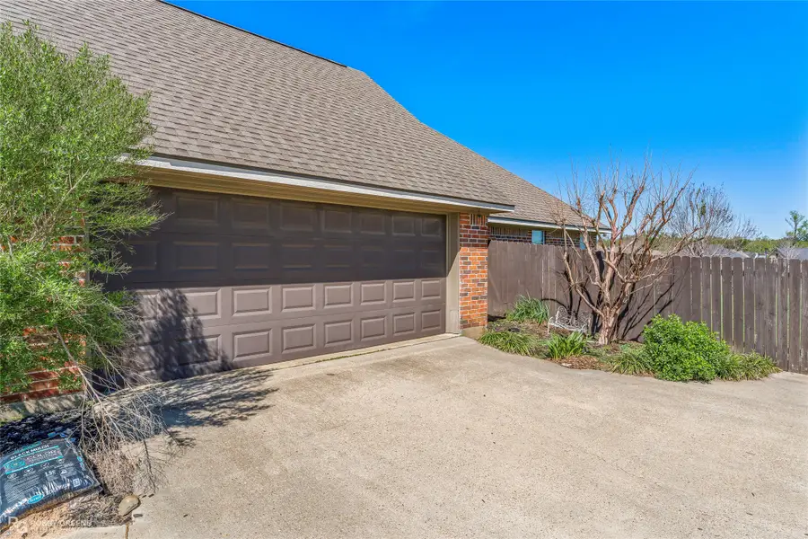 204 Clinton Drive, Stonewall, LA 71078 - #3