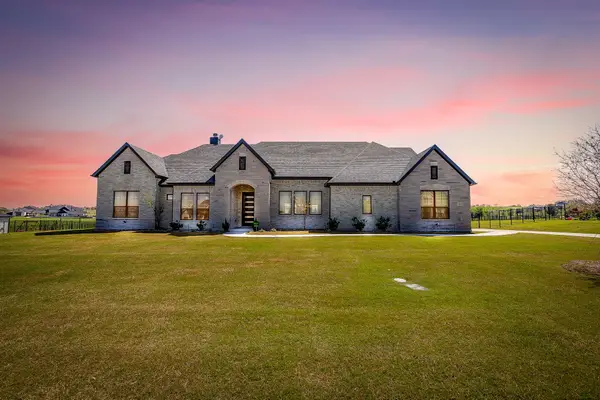 329 Mescalero Street, Aledo, TX 76008