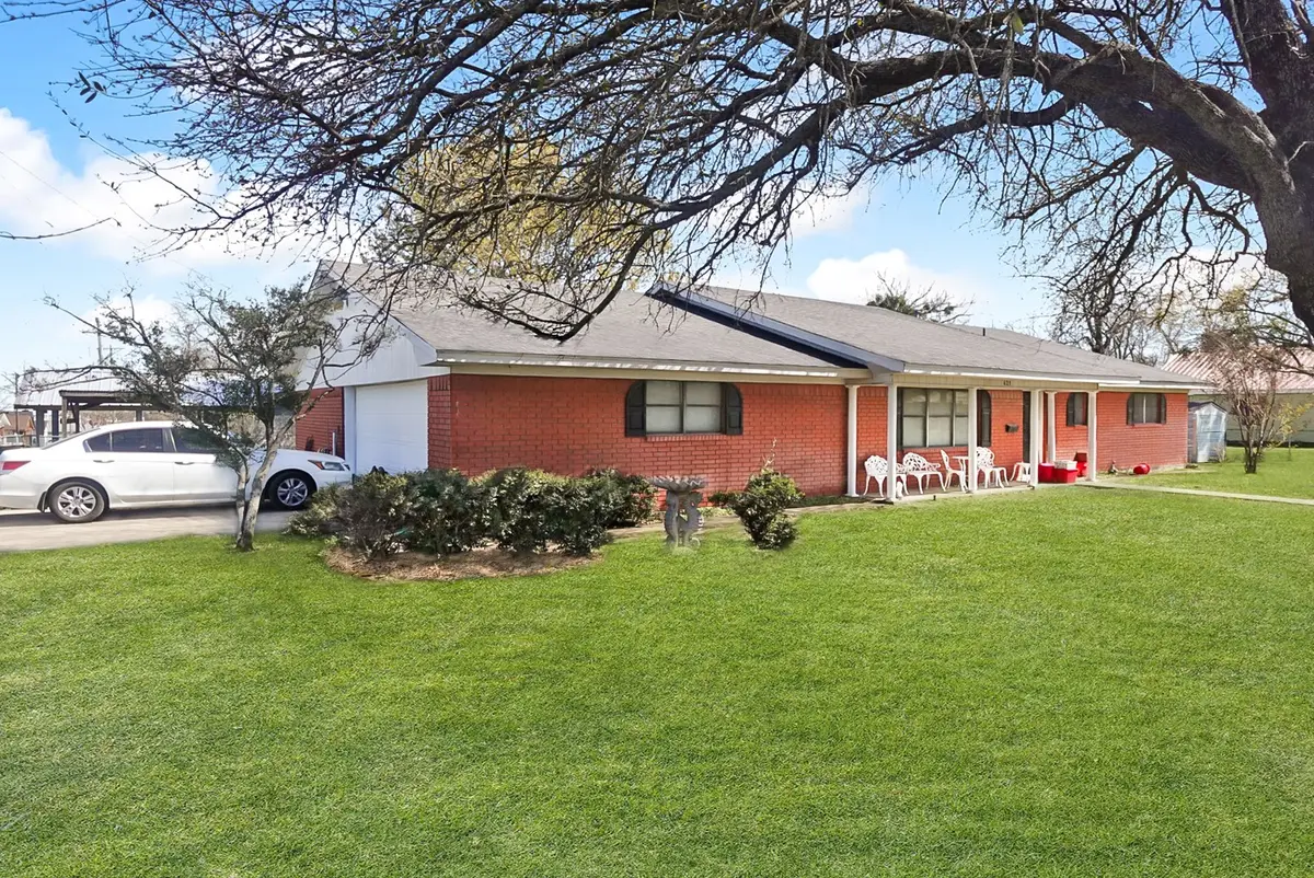 623 N Grafton Street, Dublin, TX 76446 - #1