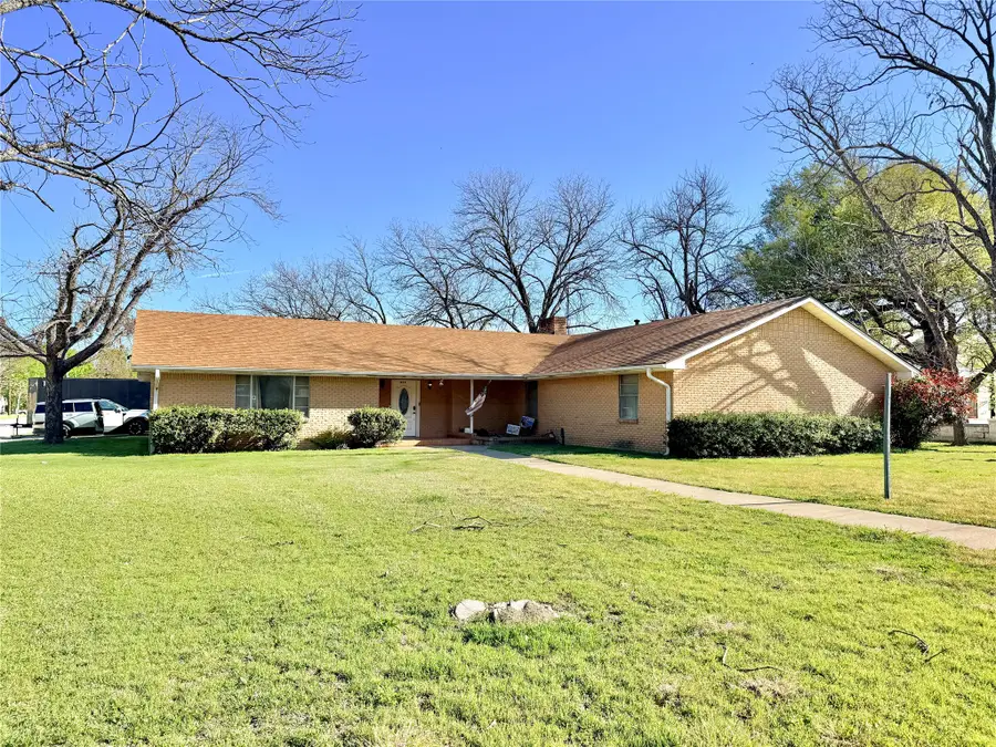 429 Agnes Avenue, Marlin, TX 76661 - #3