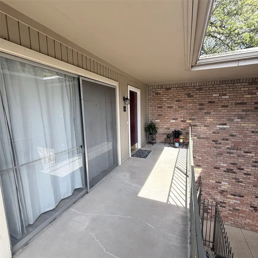 5323 Fleetwood Oaks Avenue #256, Dallas, TX 75235 - #2