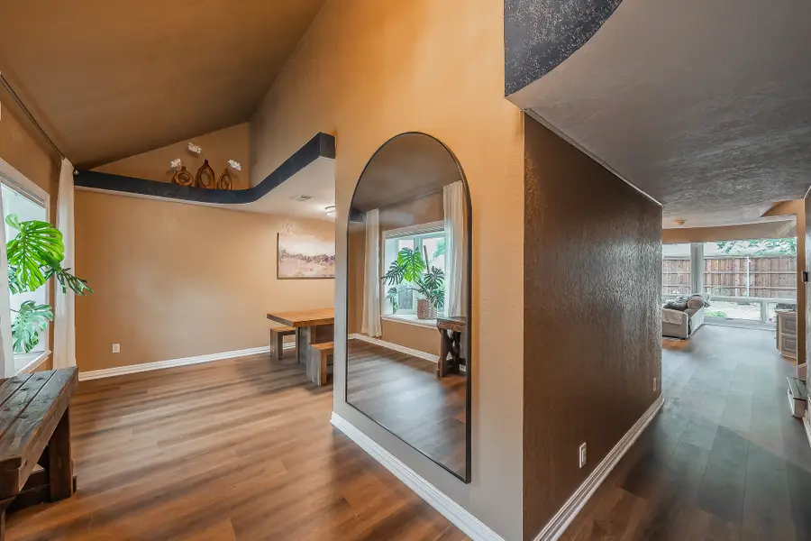 1227 Farnham Court E, Irving, TX 75062 - #3