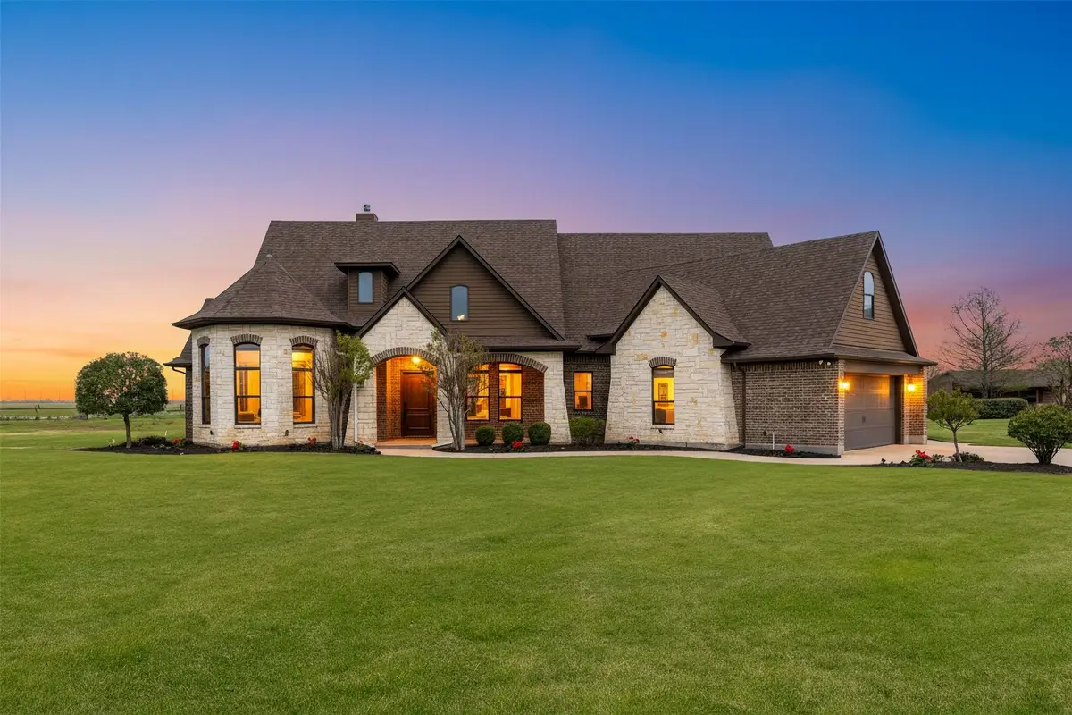 2023 Twin Creeks Circle, Pilot Point, TX 76258 - #1