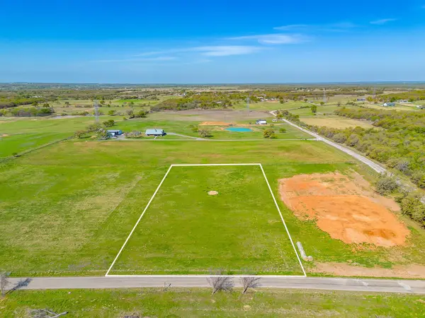 1104 Clover Drive, Poolville, TX 76487