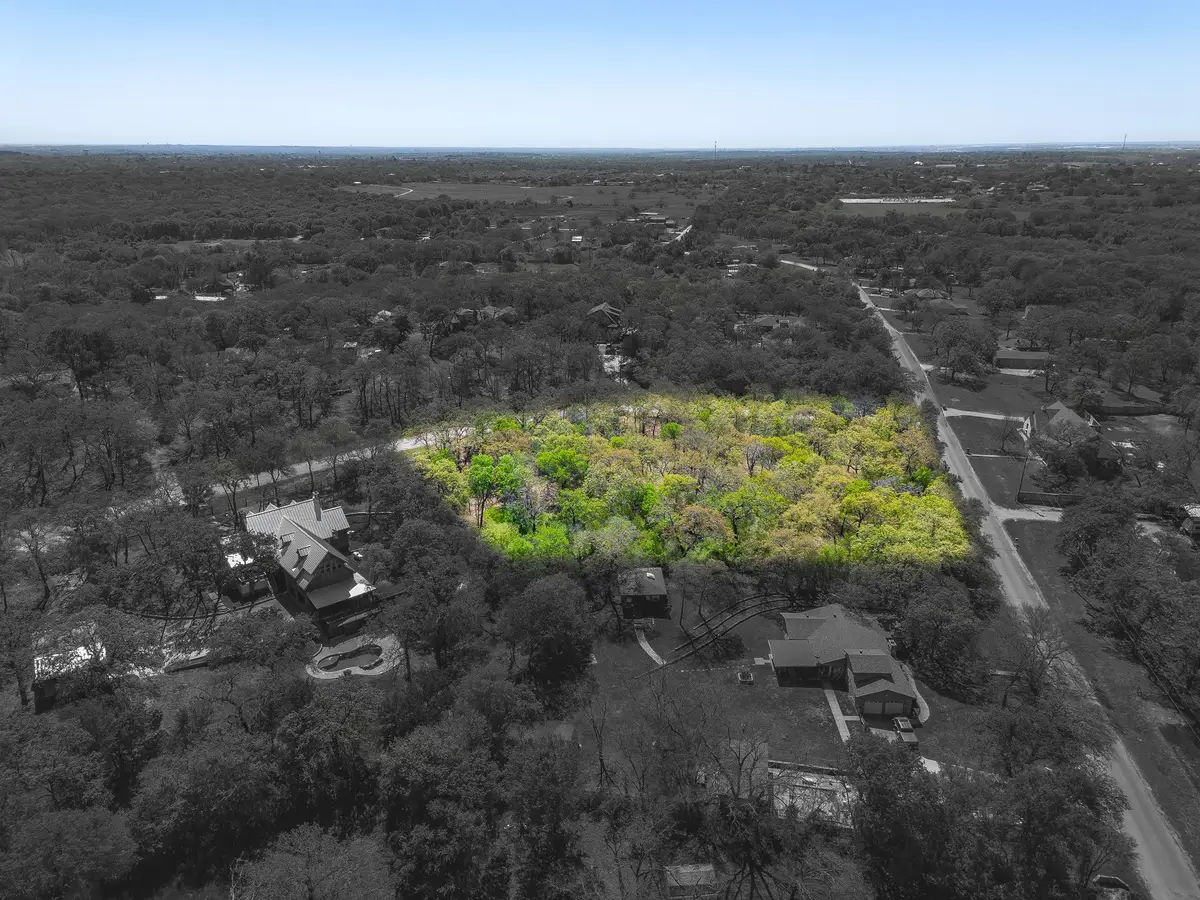 1000 Crazy Horse Trail, Burleson, TX 76028 - #1