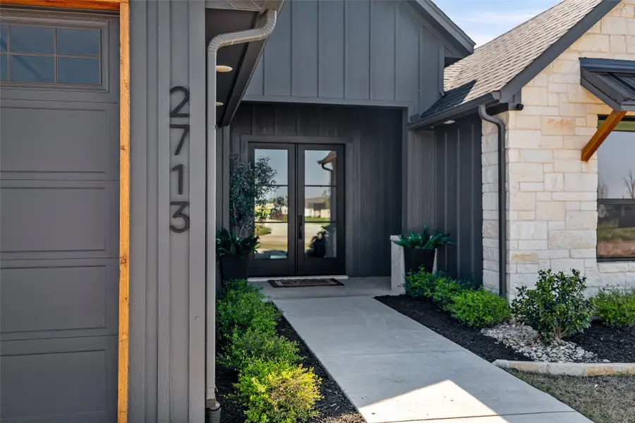 2713 Village Road, Granbury, TX 76049 - #2