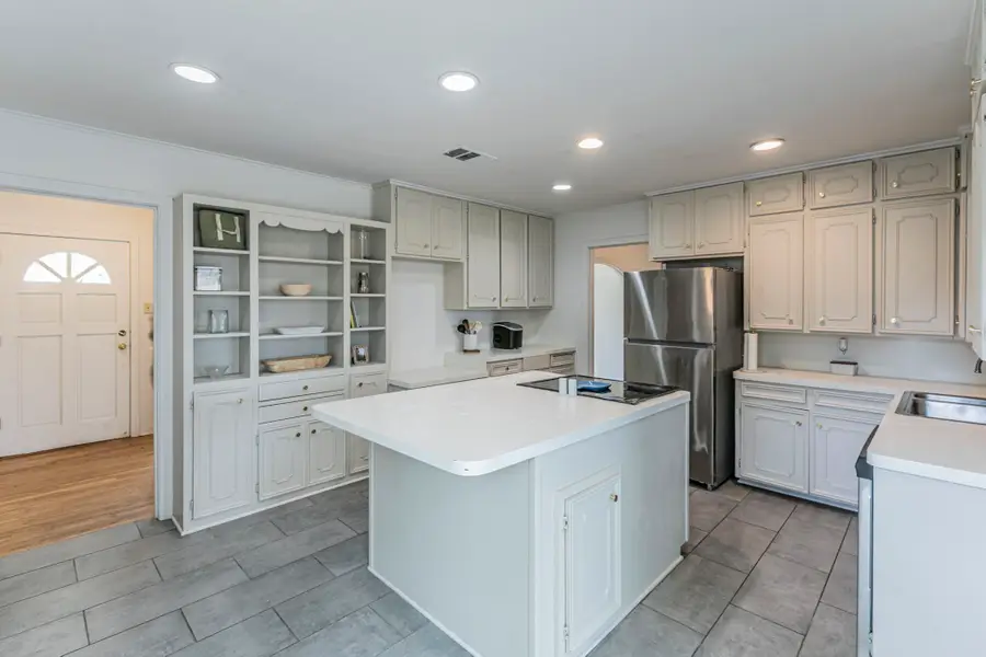 3205 Live Oak Avenue, Waco, TX 76708 - #3