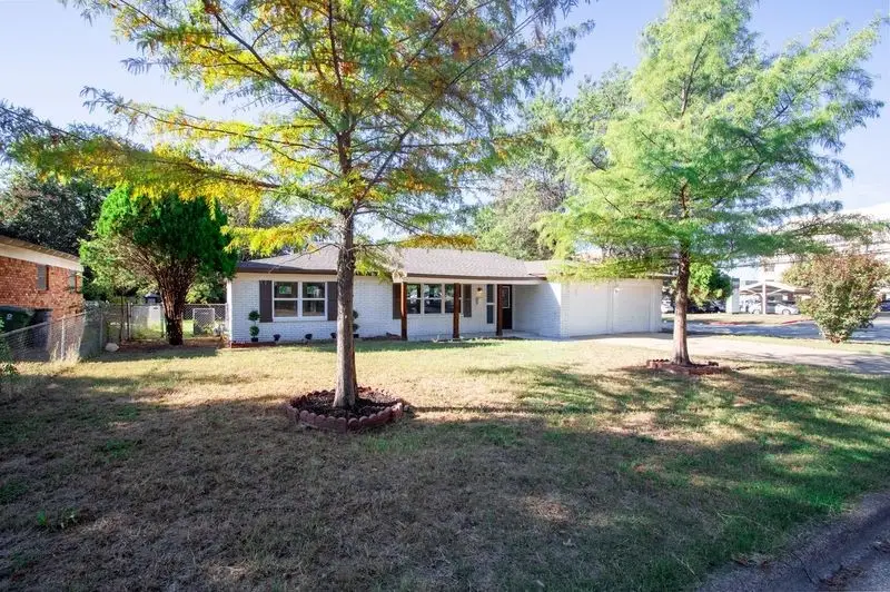 7800 Arnold Terrace, North Richland Hills, TX 76180 - #1