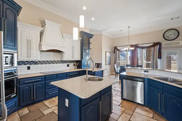 820 Alysa Ln Lane, Waxahachie, TX 75167