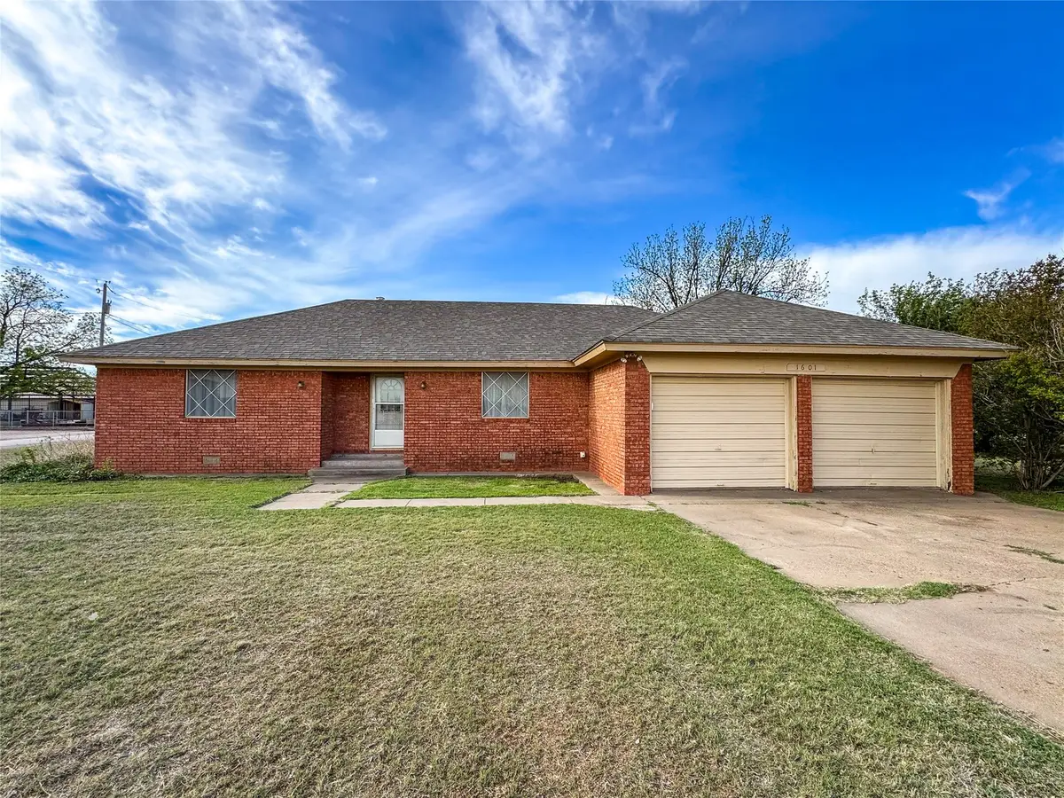 1601 N 1st Street, Haskell, TX 79521 - #1