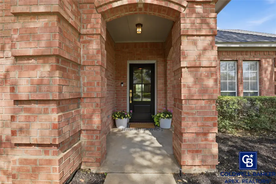 703 Brandon Drive, Cleburne, TX 76033 - #2