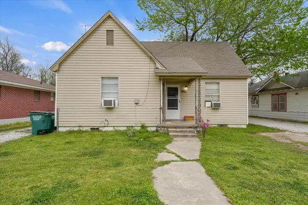 404 S Morris Street, Gainesville, TX 76240