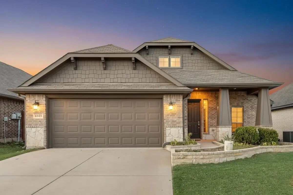 6345 Red Cliff Drive, Fort Worth, TX 76179 - #1