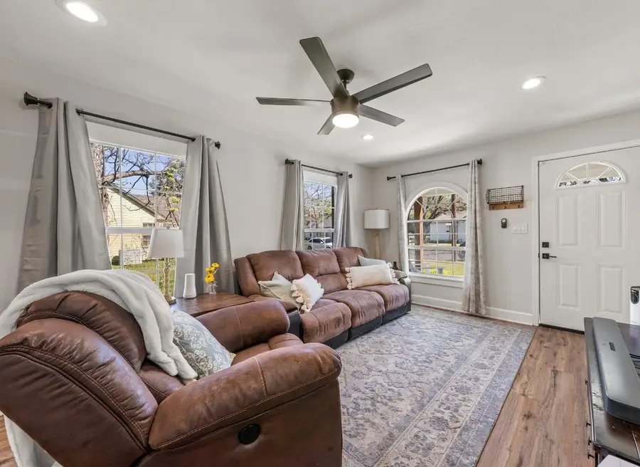 1204 Maxfield Street, Waco, TX 76705 - #3