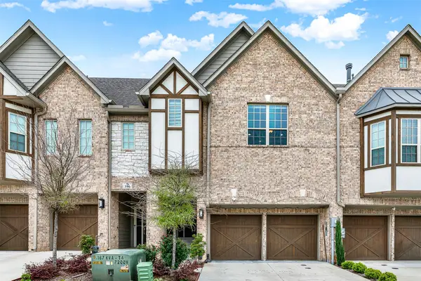 108 Canonbury Drive, Lewisville, TX 75067