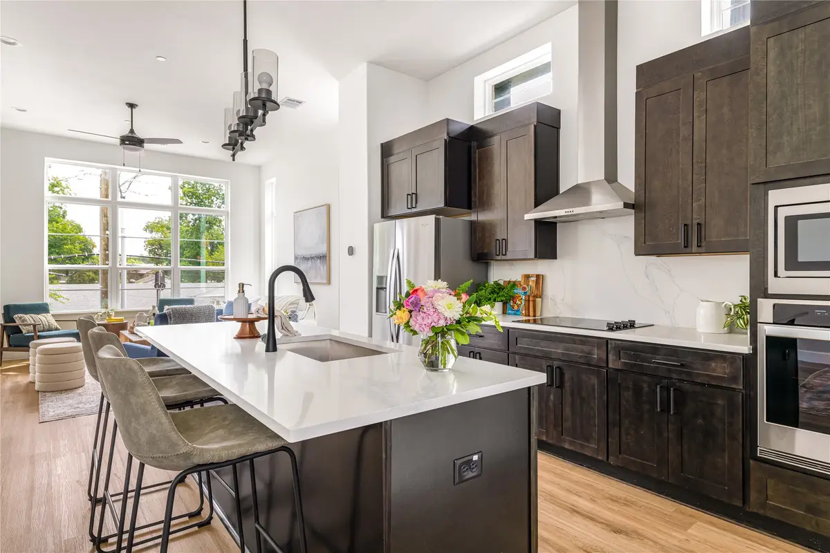 13325 Bee Street #305, Farmers Branch, TX 75234 - #1