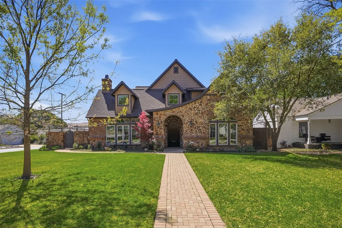 6101 Kenwick Avenue, Fort Worth, TX 76116 - #1