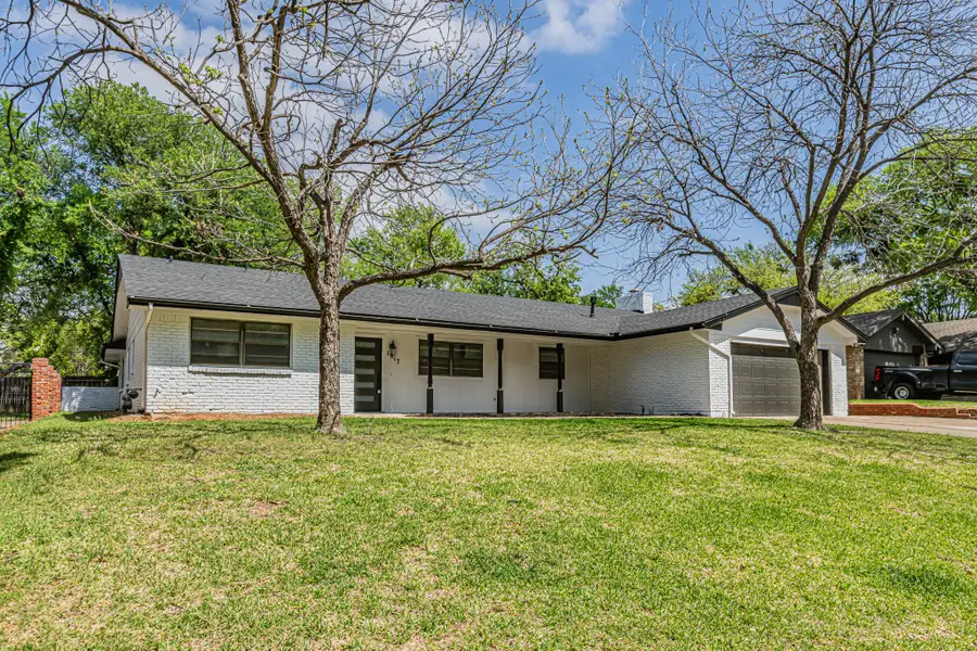 1017 Arlena Drive, Arlington, TX 76012 - #2