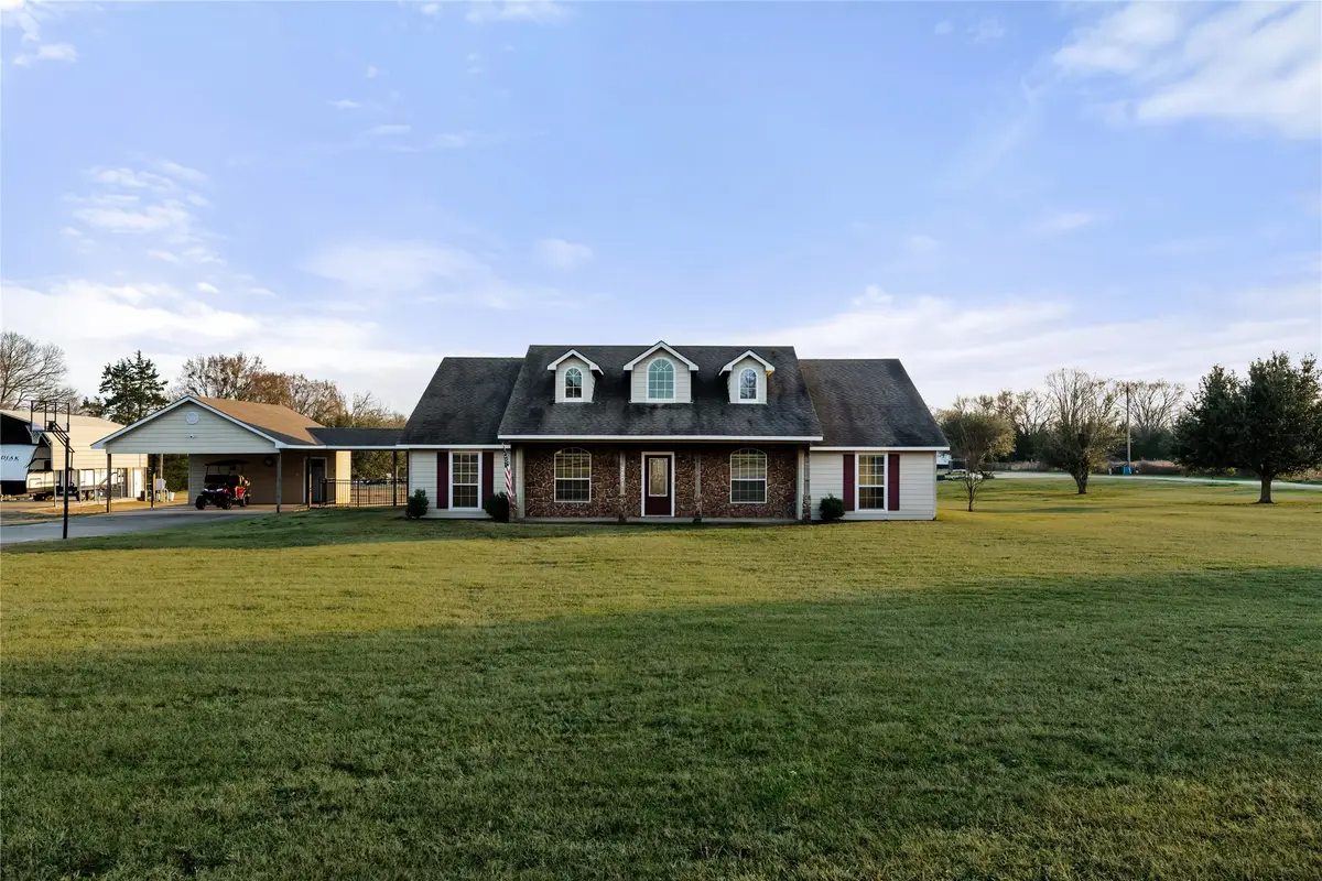 2801 County Road 1600, Alba, TX 75410 - #1