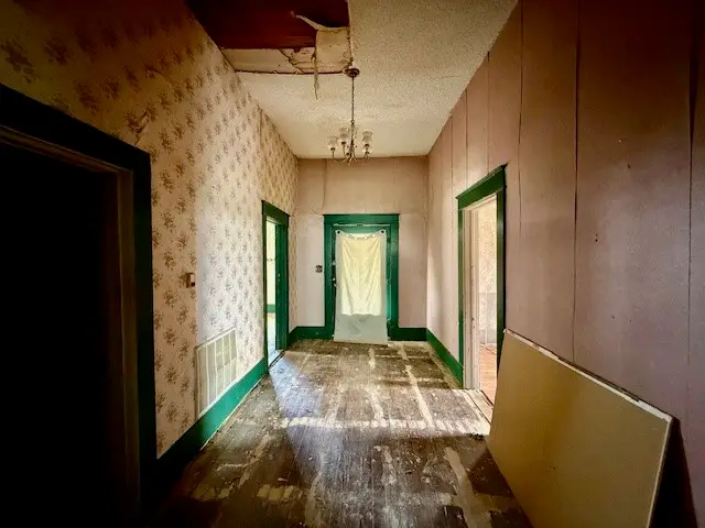 950 W Bonham Avenue, Cooper, TX 75432 - #3