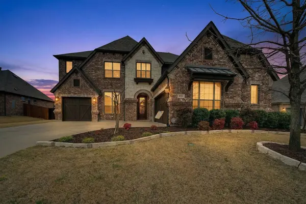 816 Lazy Brooke Drive, Rockwall, TX 75087