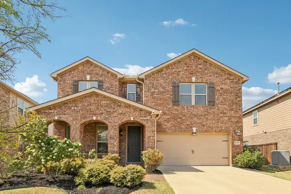 2713 Ranger Lane, Aubrey, TX 76227