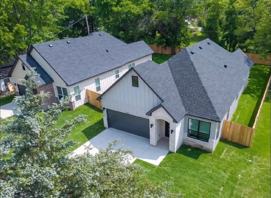 205 Grayson Street, Leonard, TX 75452 - #2