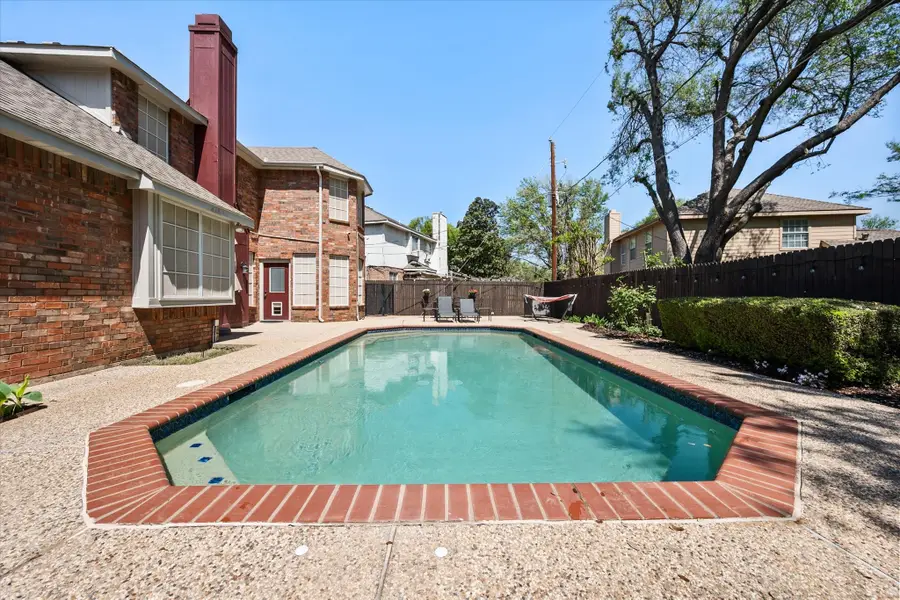 6111 Sandstone Drive, Arlington, TX 76001 - #2