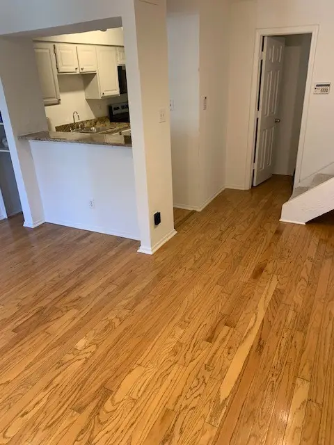 5757 E University Boulevard #27 Y, Dallas, TX 75206 - #1