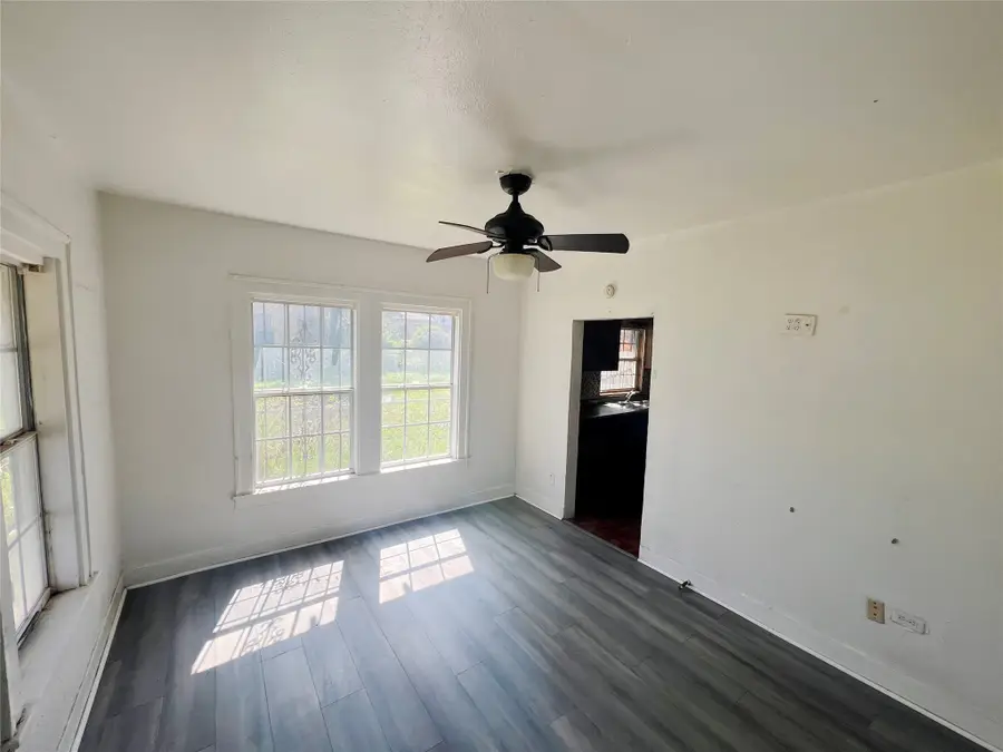 4607 Spring Garden Street, Dallas, TX 75215 - #3