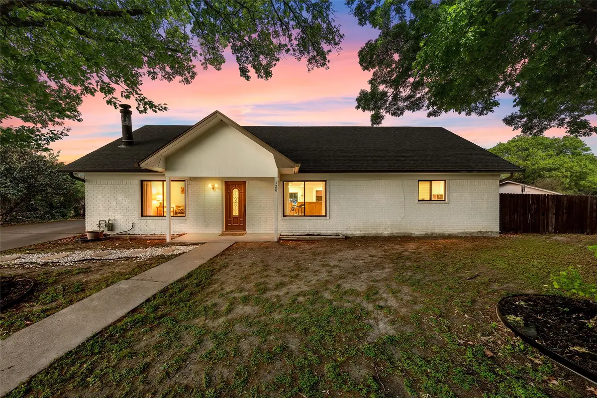 128 E Johnson Street, Hewitt, TX 76643 - #1