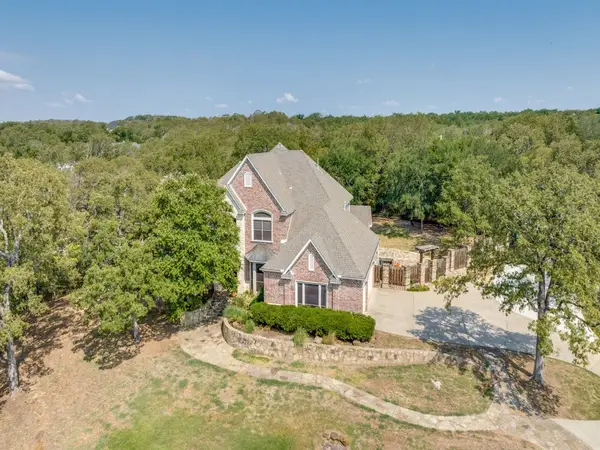 10783 Stagecoach Pass, Pilot Point, TX 76258