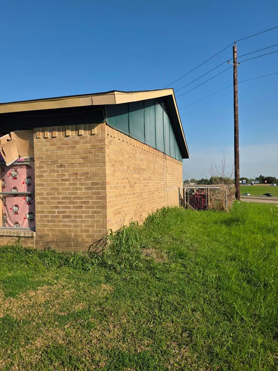 208 Woodgrove Street, Mesquite, TX 75181 - #2