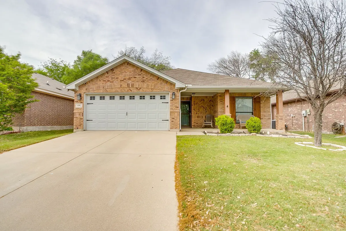 636 Clearbrook Street, Azle, TX 76020 - #1