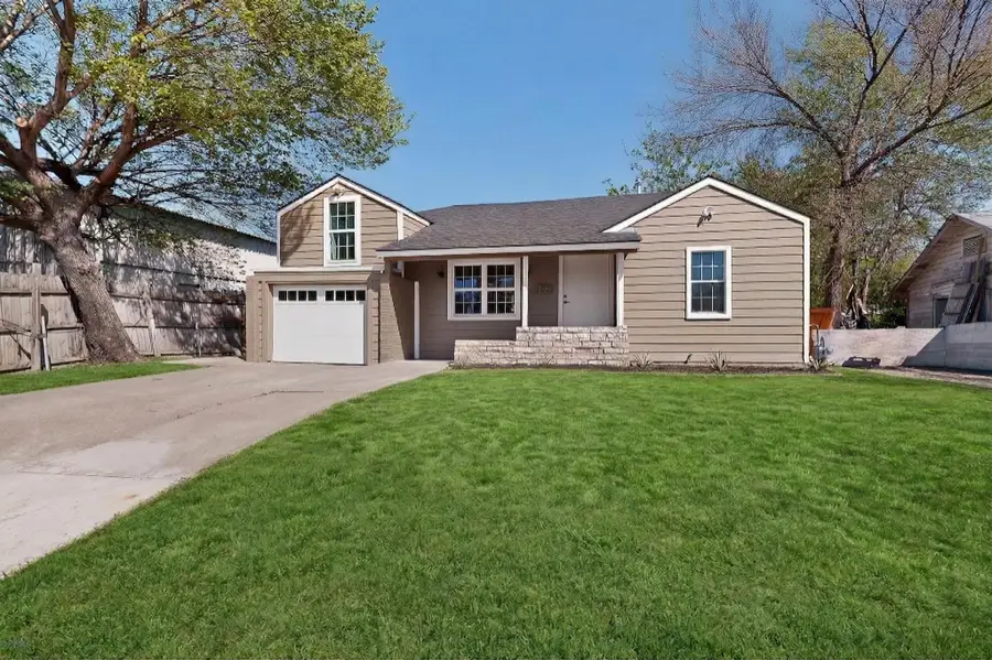 102 S Tillery Avenue, Dallas, TX 75211 - #2