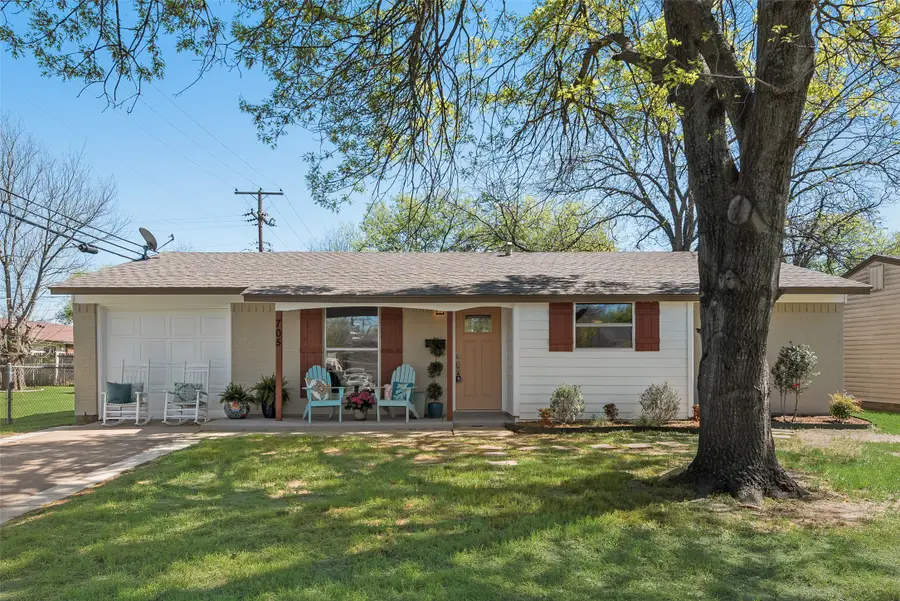 705 SW Sunnybrook Drive, Burleson, TX 76028 - #3