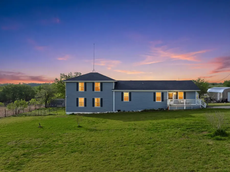 104 County Road 412b, Lott, TX 76656 - #2