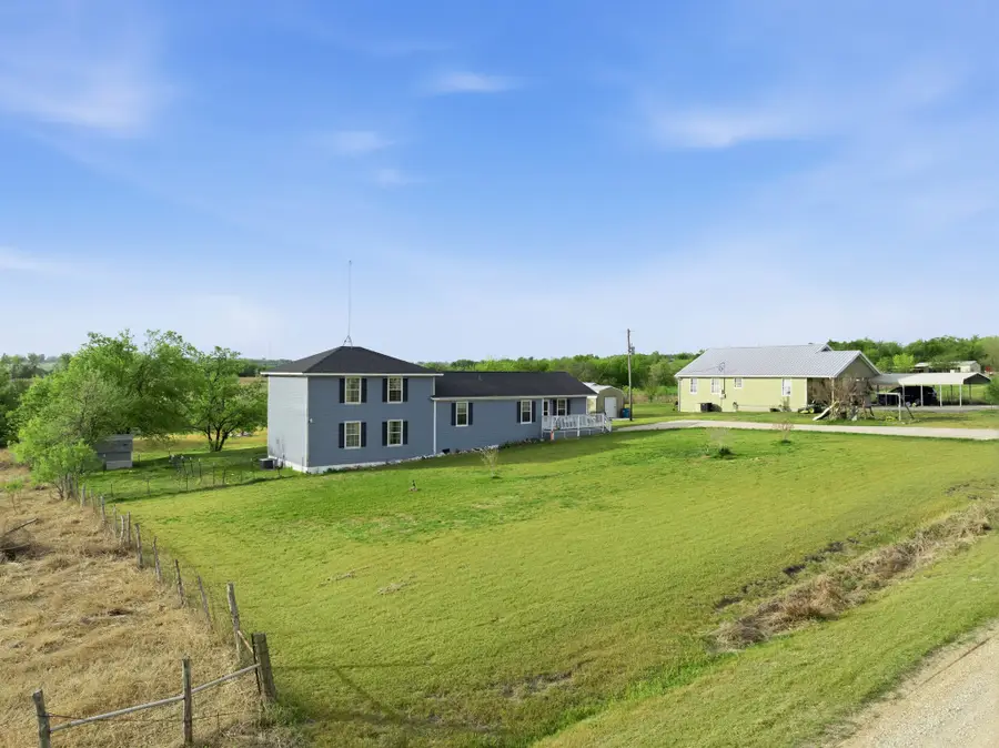 104 County Road 412b, Lott, TX 76656 - #3