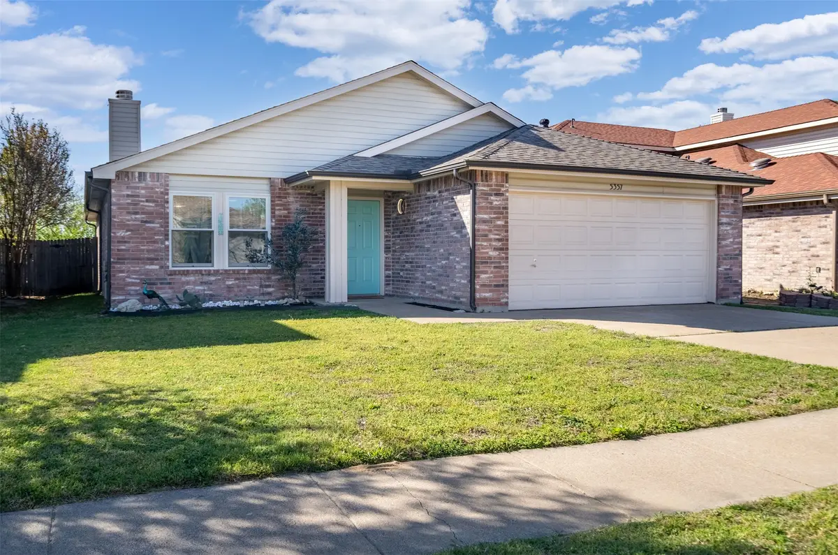 5357 Kingsknowe Parkway, Fort Worth, TX 76135 - #1