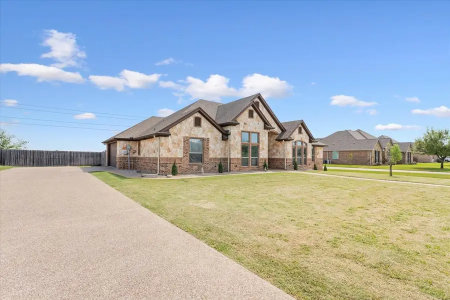 358 Sunland Park, Robinson, TX 76706 - #2