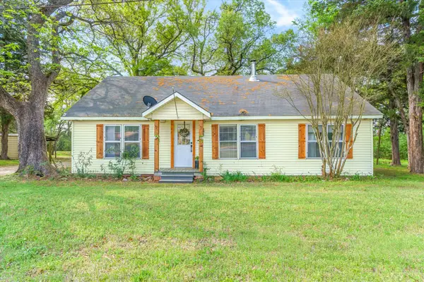 15853 Highway 80, Edgewood, TX 75117