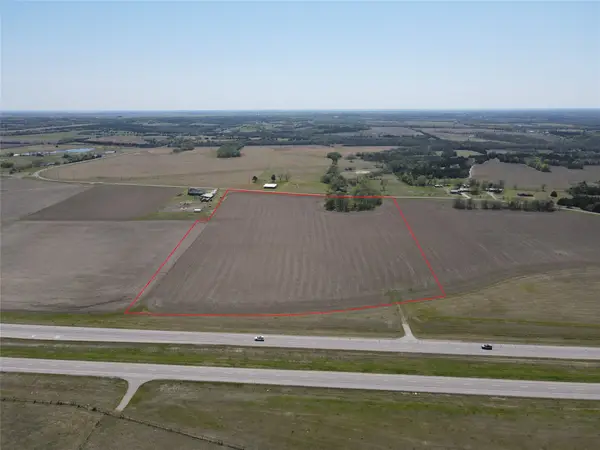 000 Us-82, Windom, TX 75492