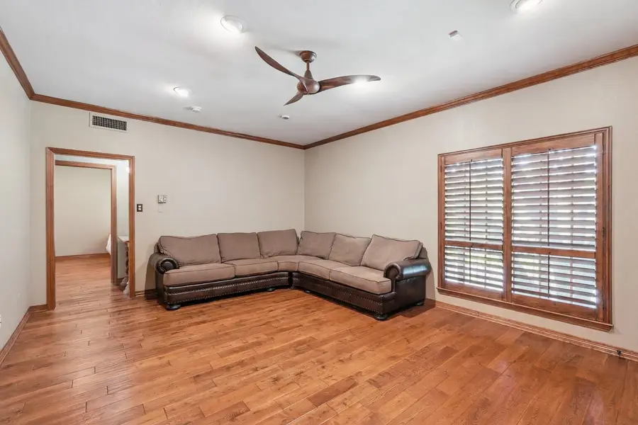 4312 Bellaire Drive S #203, Fort Worth, TX 76109 - #3