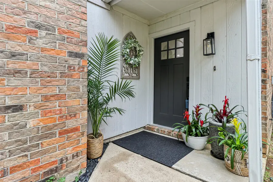 1428 Hampton Road, Grapevine, TX 76051 - #3