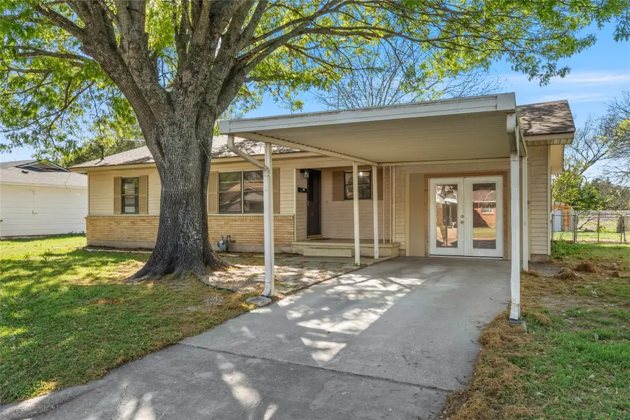 901 N Main Street, West, TX 76691 - #3