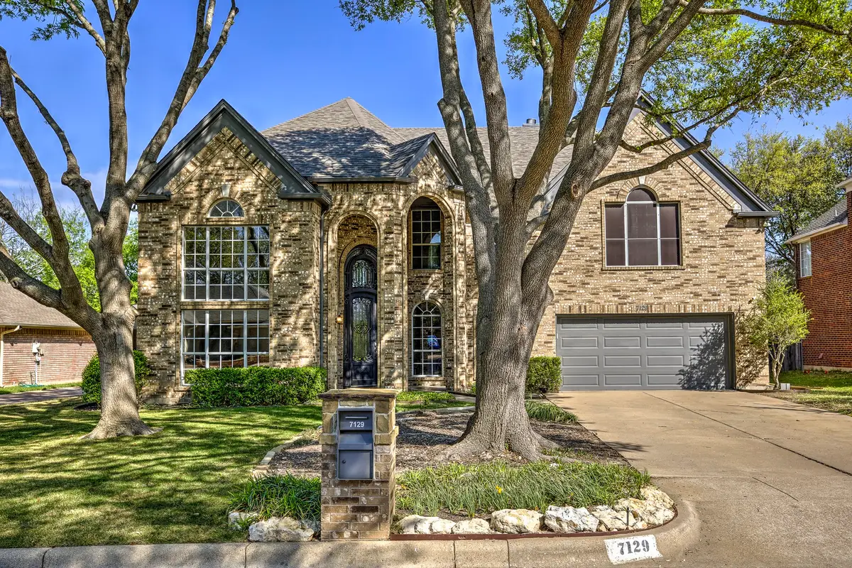 7129 Aspen Wood Trail, Fort Worth, TX 76132 - #1
