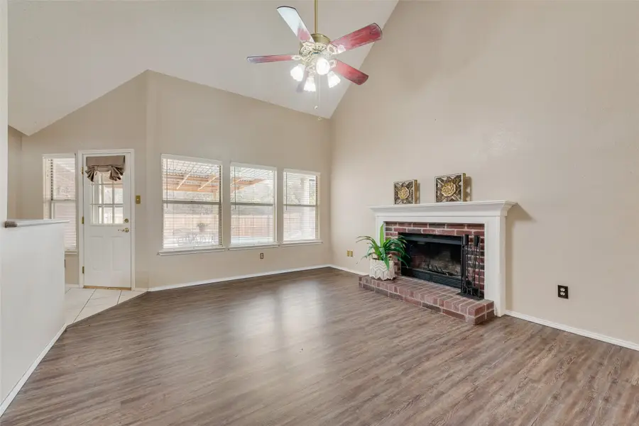 9122 Oak Hollow Drive, Rowlett, TX 75089 - #3