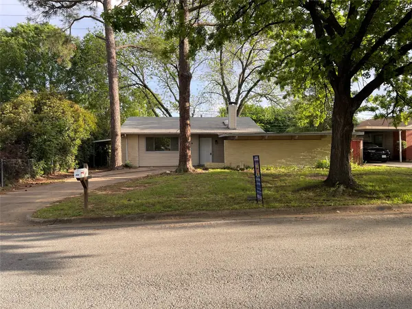 518 W Lovers Lane, Arlington, TX 76010