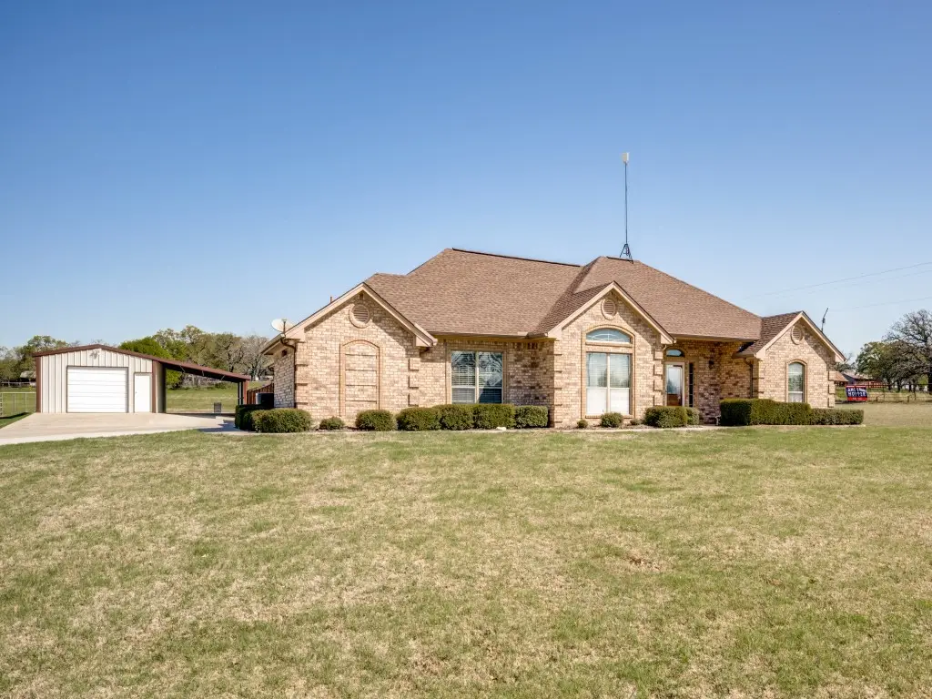 100 County Road 4181, Decatur, TX 76234 - #1
