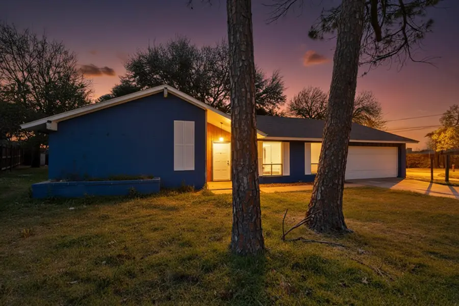 400 Casa Bello Court, Irving, TX 75062 - #3